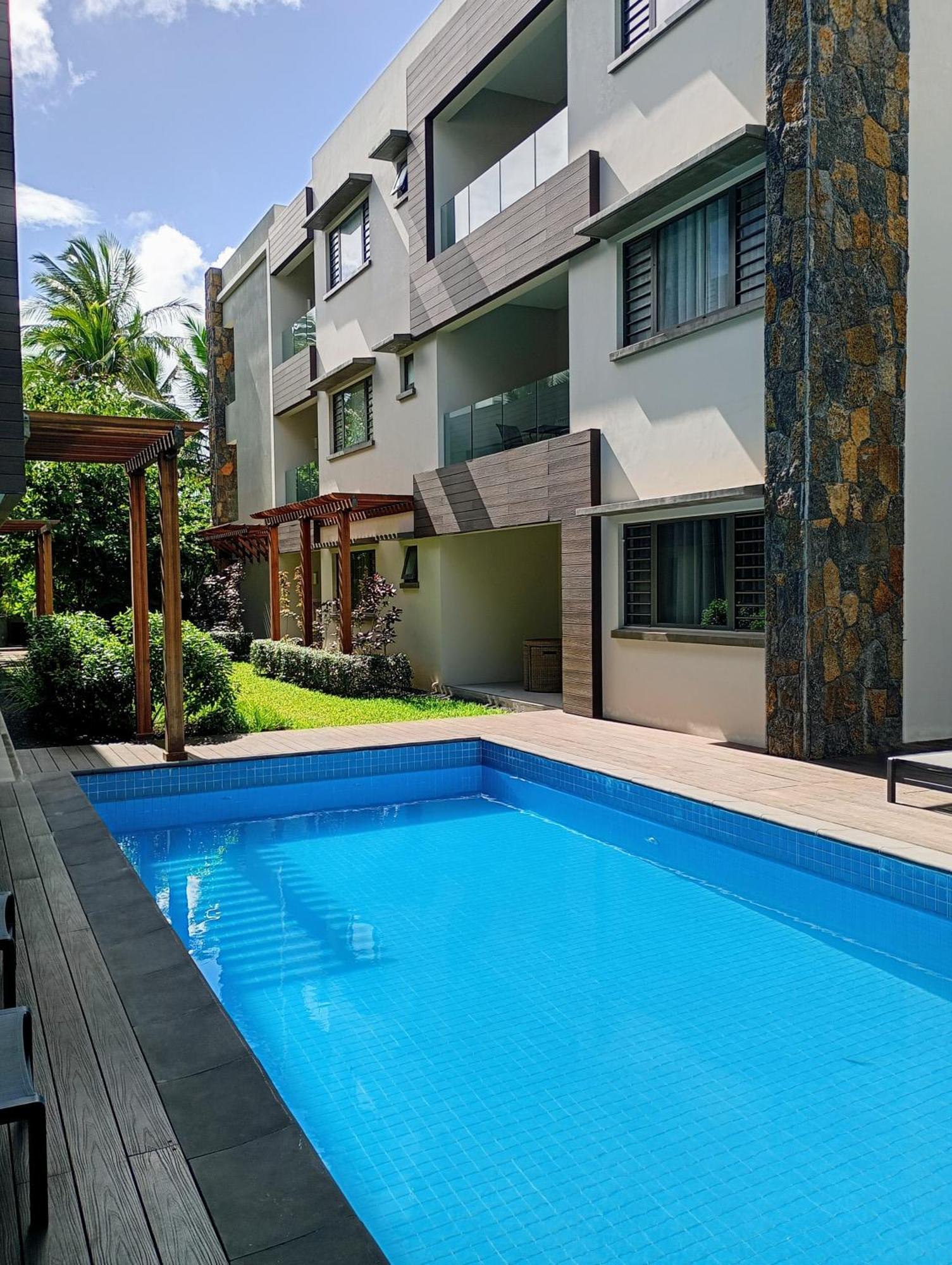 Appt Neuf De 2Ch Ds Residence Avec Piscine, Route Cotiere Grand Baie Exterior foto